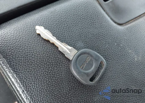 2007 GMC Sierra 1500 Sle1 from USA, damaged, VIN 2GTEC13C971511018